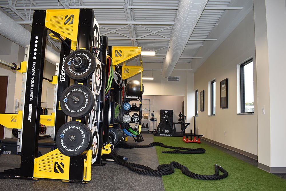 Chan Soon Shiong Medical Center free weights
